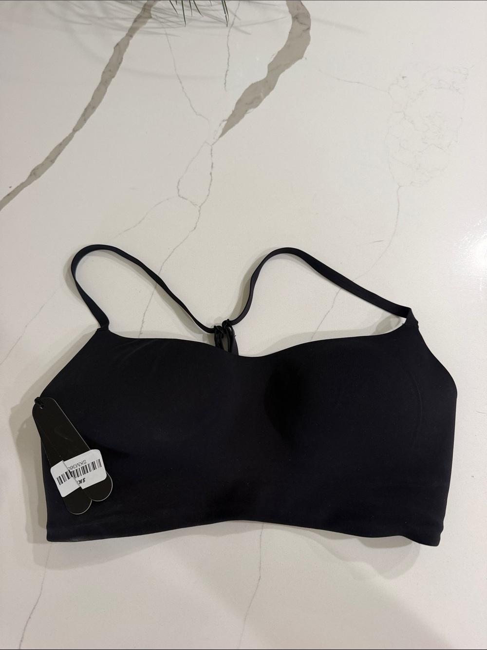Nike skims sports bra black size small